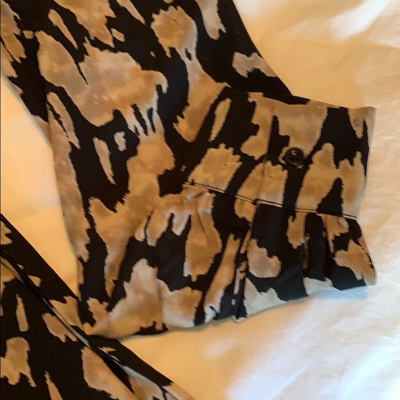 Black and Tan print cocktail dress - Picture 6 of 8